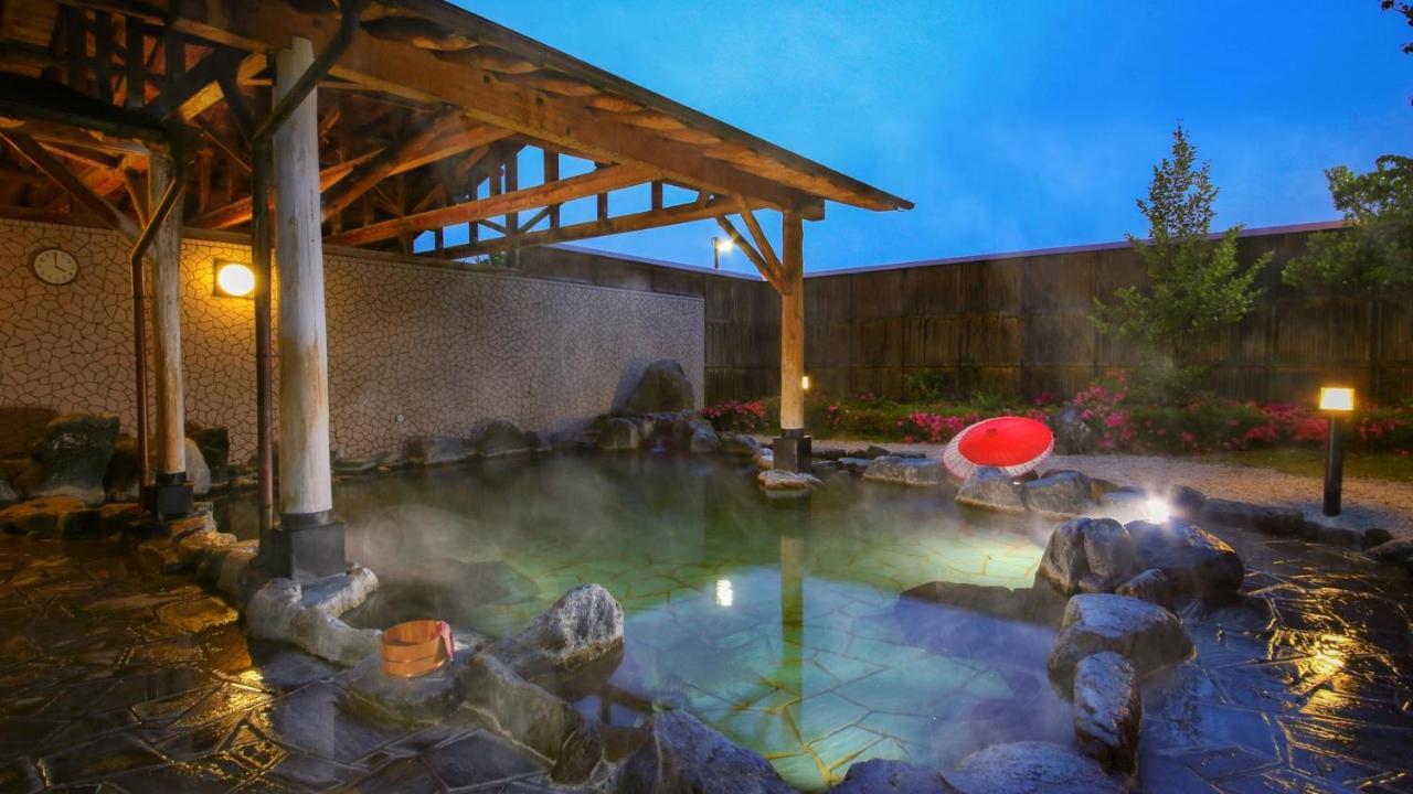 Отель Ooedo Onsen Monogatari Aizu Экстерьер фото